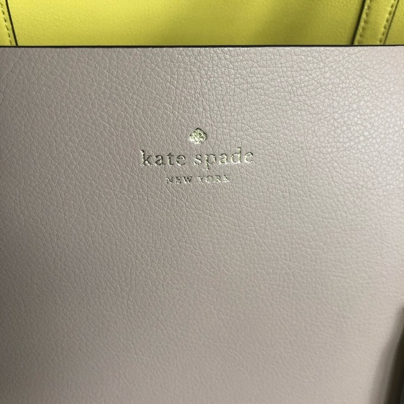 NWT Kate Spade open top reversible tote - Picture 3 of 8